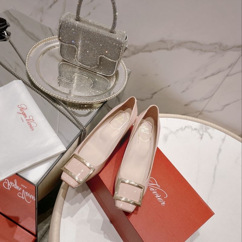 Roger Vivier flat shoes